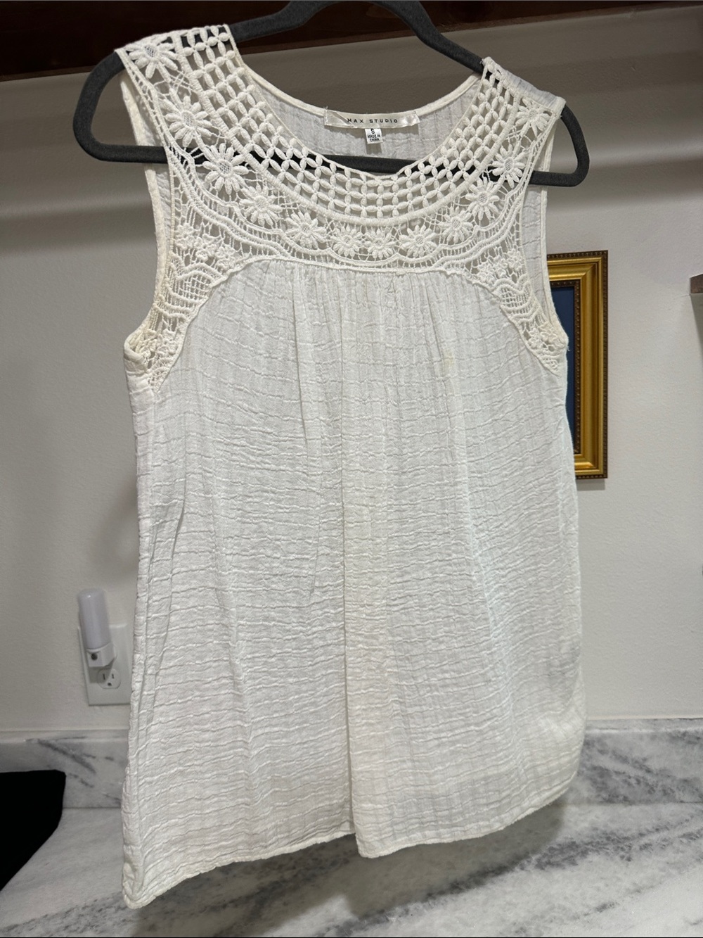 Max Studio Ivory Crochet Yoke Sleeveless Camisole